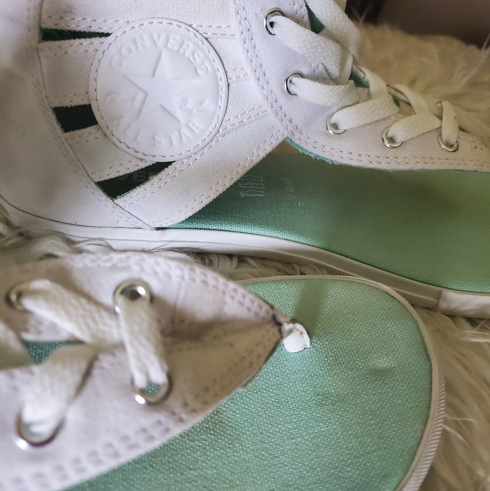 Women's canvas sandals